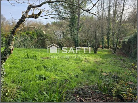 PROCHE DE TOUS COMMERCES TERRAIN A BATIR D'ENVIRON 475 M2 SITUE SUR LA COMMUNE DE FONTENAY LE COMTE !