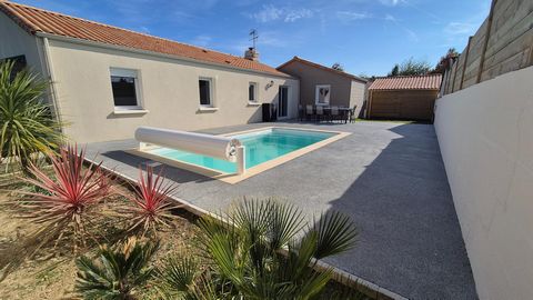 Maison plain pied avec piscine à Saint Hilaire de Chaléons