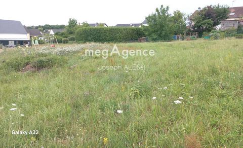 Terrain constructible 678 m² - viabilisé