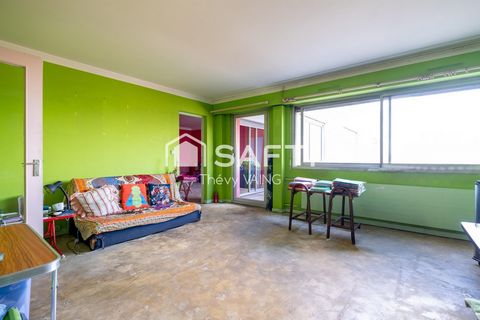 Etagé élevé, travaux à prévoir, lumineux