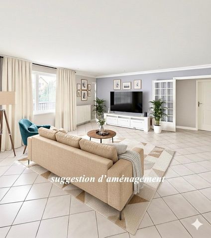 Spacieuse maison familiale avec jardin sans vis-à-vis, sur 446 m² de terrain, idéale famille & profession libérale.