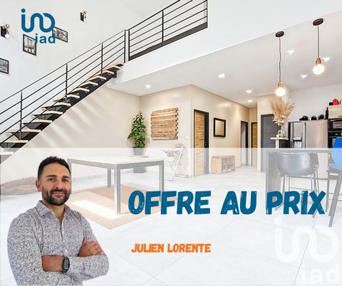 iad France - Julien Lorente vous propose: *** EXCLUSIVITÉ – CAZOULS-LÈS-BÉZIERS – MAISON VIGNERONNE RÉNOVÉE - SALON SEJOUR CATHEDRALE - CUISINE OUVERTE - 4 CHAMBRES - CELLIER - GARAGE - TERRASSE - AVEC VOLUMES, POUTRES APPARENTES - CHARME ET POTENTIE...