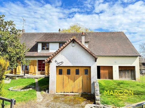 MARCON IMMOBILIER - CREUSE IN LIMOUSIN NOUVELLE AQUITAINE- Réf 87838 Sector GOUZON Your agency Marcon Immobilier proposes you this big house of about 240 m², including at the first floor : a big living room of 45 m² with fireplace, an entrance hall, ...