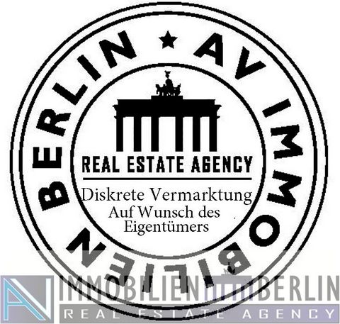 There is an energy consumption certificate. This is valid until 25.5.2023. Final energy consumption is 112.00 kwh/(m²*a). The main energy source for heating is district heating. The energy efficiency class is C. Features: - Lift - Balcony