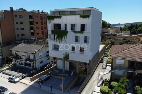 Identificação do imóvel: ZMPT562312 2 bedroom apartment with balcony and parking space in the center of Paços de Ferreira, located in the Jasmim Building! In these housing units, we sought to find a young style and a dynamic space, which adapts to ci...