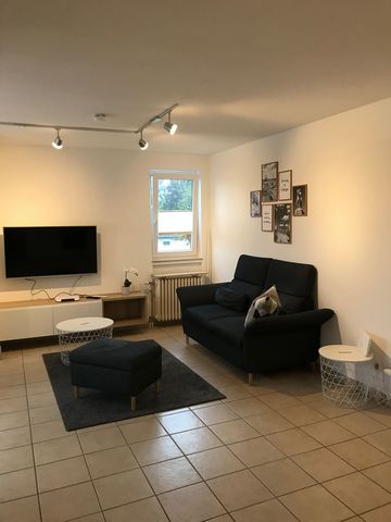 Located directly in the city-center of Wiehl is our newly renovated, modern equipped apartment. There is a large roof terrace (~20 m²) available. The cozy sitting area with parasol, outdoor electricity connection for an electric grill and beautiful b...