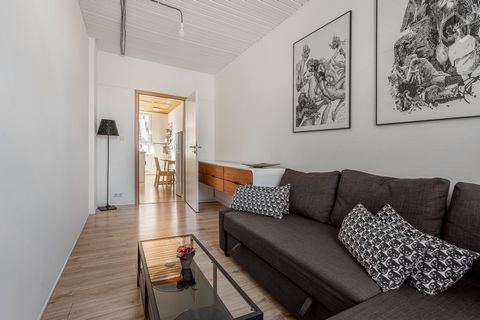 *Important information: Please take into account that when renting by 2 people, 100 € per month will be added to the rent. Modern and high-quality apartment directly in the heart of Nuremberg's north. We are in the middle of the hip and upscale distr...