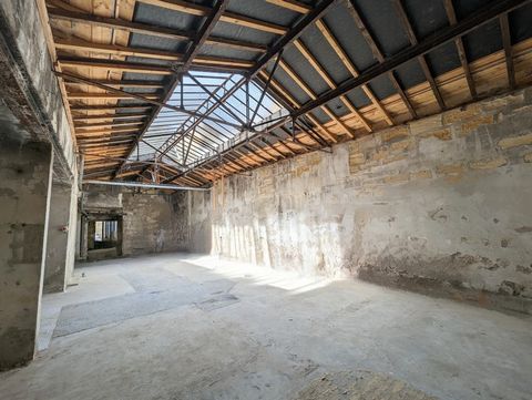 Dpt Gironde (33), à vendre BORDEAUX Chartrons, Loft Atelier de 300 m2