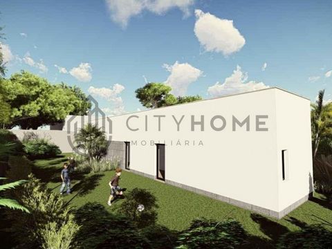 Urban land with approved project in Quarteira for a contemporary design T3+1 Villa with the following layout: - Entrance hall - Living and dining room - Indoor outdoor dining area - Barbecue - Large kitchen - Laundry - Office - Social bathroom - 3 be...