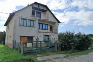 Price: £22,738.00 Category: House Area: 1157 sq.m. Plot Size: 140 sq.m. Bedrooms: 4 Bathrooms: 1 Location: Mountainside £22.738 All-in costs, excluding 4% tax Category: North Bükk & Matra Property type: House Lot size: 1157 m2 House size: 140 m2 Buil...