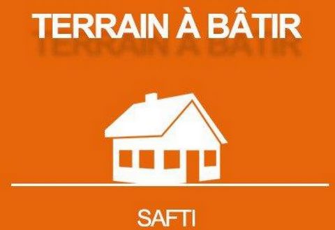 EXCLUSIVELY at SAFTI, flat building plot. In the town of Mousteru, just 9 minutes from Guingamp, quick access to the RN 12, nursery and primary school, local shops close to this ideal location in a quiet and pleasant area. Servicing will be your resp...