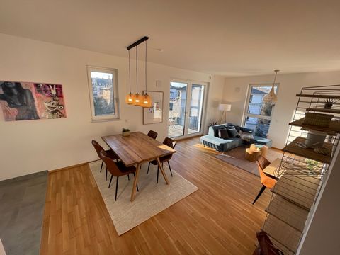 This place is ticking all the boxes - you are living in the city center with underground parking, but still enjoying views of the Wiesbaden hills from your living room. It comes with all amenities: heated floors, large windows, underground parking in...