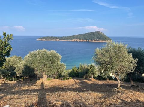Property Code. 11337 - Plot FOR SALE in Thasos Koinira for € 228.000 . Discover the features of this 2119 sq. m. Plot: Distance from sea 140 meters, Distance from the city center: 22200 meters, Building Coefficient: 0.20 Coverage Coefficient: 0.60 fa...