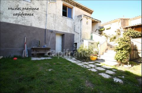 Dpt Bouches du Rhône (13), à vendre LA ROQUE D'ANTHERON maison P7 de 227,20 m2 avec jardin grange atelier et cave
