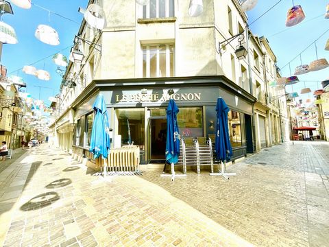 Come and discover this charming traditional restaurant business with a loyal and tourist clientele located in a pedestrian street in the heart of the medieval city of Laon just 100m from the Cathedral Notre-Dame de Laon and close to various parking a...