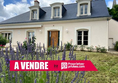 Stéphanie DRONNE vous propose à la vente cette propriété située au calme en bord de Sarthe à Chateauneuf -sur-Sarthe. Maison de 229 m² comprenant au rez-de-chaussée : vaste entrée, bureau, cuisine aménagée et équipée, arrière cuisine, salon séjour de...