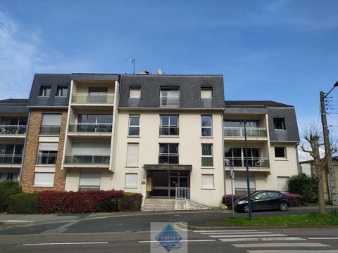 Dans une résidence située à proximité immédiate du centre-ville, bel appartement de 81 m2 à rafraîchir situé en rez de chaussée, composé d'une entrée avec placards, cuisine aménagée et équipée, séjour/salon, salle d'eau, wc, 2 chambres avec placards ...