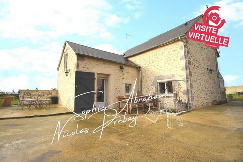 28310. Proche Janville en Beauce. Maison de 3 pièces avec 2 chambres, terrain clos 1350 m² env. Prix : 176990 euros honoraires inclus à la charge vendeur. Sophie Abraham et Nicolas Prébay vous proposent une maison en pierres avec beaucoup de charme e...