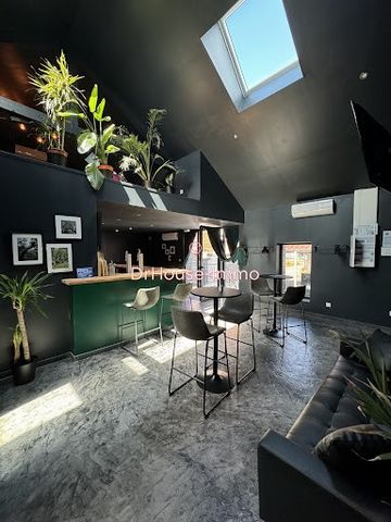 À Camblain-Châtelain, laissez-vous séduire par ce magnifique loft atelier de 155 m² : Il se compose de quatre pièces généreuses dont deux chambres lumineuses, offrant un cadre de vie inspirant et apaisant. Chaque espace a été habilement utilisé pour ...