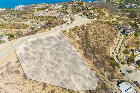 These incredible Querencia homesites are situated overlooking the crystal blue Sea of Cortez with sweeping vistas spanning the San Jos del Cabo coast all the way to Punta Gorda. As some of the most impressive real estate in all of Los Cabos the homes...