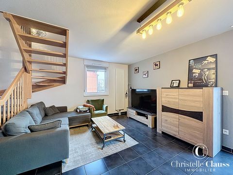 EXCLUSIVITEIT Christelle Clauss Immobilier, in Marlenheim in een condominium van slechts 3 kavels, kom en ontdek dit appartement in uitstekende staat, met een oppervlakte van 66m2 (80m2 op de grond) en gebouwd in 2013. Gelegen in duplex, bestaat deze...