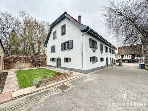 ROMANSWILLER, geräumige 4-Zimmer-Wohnung von 124,15 m2 im 2. und letzten Stock einer intimen Residenz mit nur 4 Wohnungen. Dieses Anwesen, das mit seinen sichtbaren Balken und hohen Decken voller Charme ist, besteht aus einem einladenden Eingang, ein...