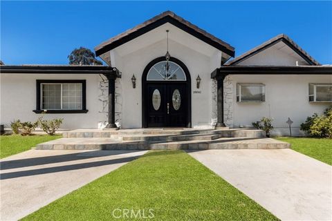 Introducing Pasadero Drive in Tarzana a charming single-family home situated on a spacious 14,957-square-foot corner lot in the coveted hills south of Ventura Blvd. This property offers a rare opportunity to transform the existing structure, with RTI...