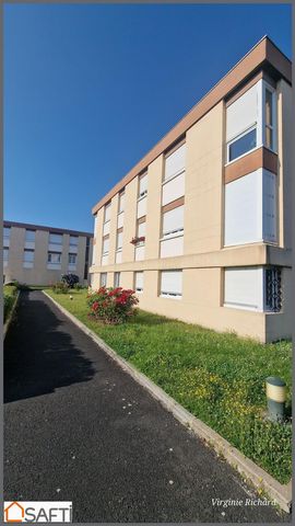 À vendre – Appartement spacieux avec parking et cave, 63200 RIOM Découvrez cet appartement de 65,47 m², idéalement situé au premier étage d’une résidence bien entretenue de trois étages, au cœur de Riom. Cet appartement lumineux, offrant une configur...