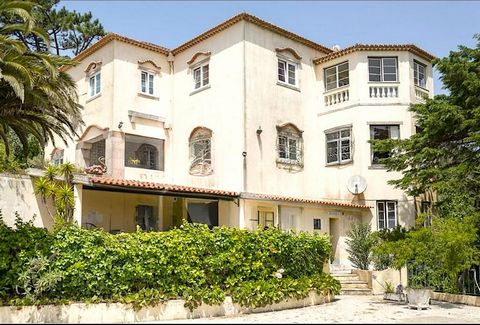 Entdecken Sie das Juwel in der Krone von Sintra: Historisches Bauernhaus mit atemberaubender Aussicht Exklusive Gelegenheit: Majestätischer Bauernhof mit 13.386 m2 in São Pedro de Penaferrim, Sintra Treten Sie ein in eine Welt zeitloser Eleganz, die ...