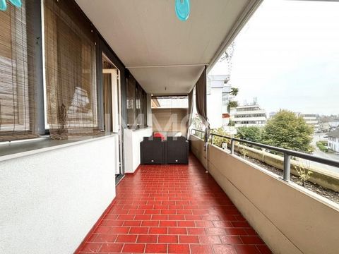 Deze woning is op zoek naar een nieuwe eigenaar. Welkom in dit exclusieve appartement met 1 slaapkamer en eersteklas voorzieningen in Bregenz. + 1 ruime kamer voor flexibel wonen + Gezellig balkon om buiten te ontbijten of om 's avonds te ontspannen ...