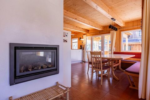 Willkommen in diesem luxuriösen Premium-Chalet, das auf 140 m² elegant gestaltet ist und bis zu 10 Personen beherbergen kann. Im charmanten Dorfzentrum von Hohentauern gelegen, bietet dieses Chalet die perfekte Mischung aus Komfort und Bequemlichkeit...