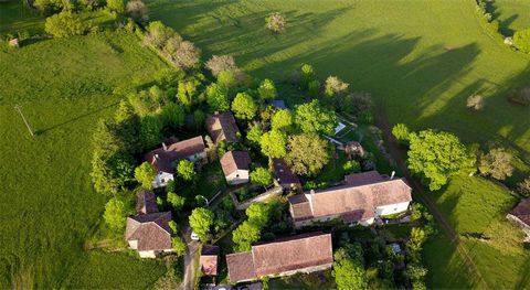 Hameau de charme aux portes du Quercy