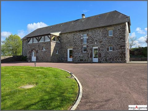 Longère 220 m², 10 pièces sur 2540 m² de terrain