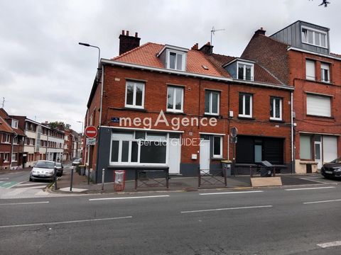 A LILLE, Quartier FIVES, A VENDRE Immeuble de rapport composé de 3 appartements avec excellent rentabilité!!!