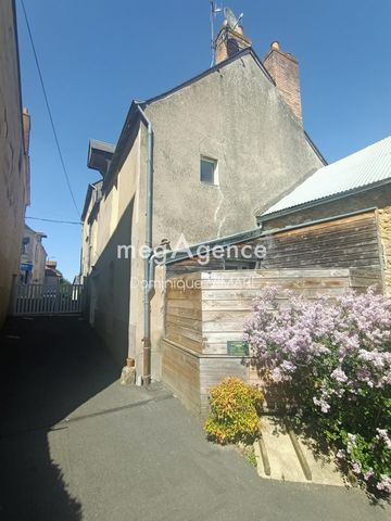 Maison de 4 Chs et 1 Local commercial