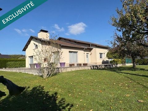 Maison individuelle de type 8 avec dépendances