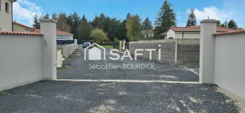 TERRAIN CONSTRUCTIBLE VIABILISE LIBRE DE CONSTRUCTEUR