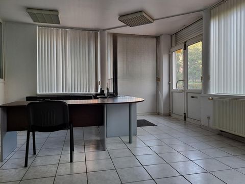 LOCAL COMMERCIAL IDEAL PROFESSION LIBERALE OU BUREAU!