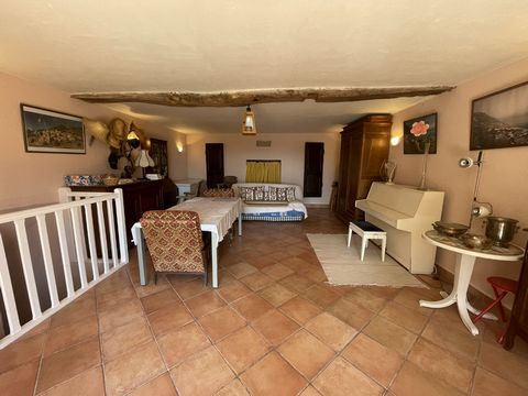 EXCLUSIVITE ! Magnifque maison en pierres à 20 min de Millau !
