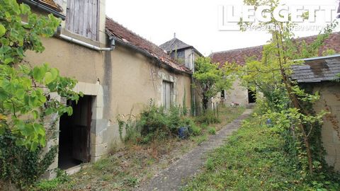 A16300 - For the price of a garage, you get a garage and also a characterful property to do up in a lovely village at the southernmost tip of the Indre et Loire department. The village merges into the neighbouring town of Tournon St Martin which has ...