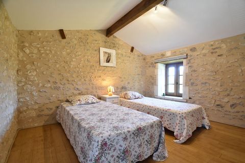 Located in Verteillac, this luxurious 3-bedroom holiday home is ideal for a small group or a family travelling with children. This home also has private swimming pool and a lush lawn to unwind. In Verteillac you can get the tastiest baguettes from th...