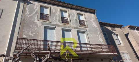 A R+2 rental building with an area of 350m2 composed on the ground floor of commercial premises, first floor 2 T3 and 1 studio, second floor 1 T3 and 1 studio current rental ratio of 26,640 annually, facade renovation to be expected. Contact me for ...