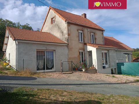 Located in Youx. BEAUTIFUL BRIGHT HOUSE PLUS GITE AND BARN ON 1355 M2 JOVIMMO votre agent commercial Hetty VAN RIEL ... This beautiful house, completely renovated, is looking for a new family or Bet B operator, because in addition to its 3 large bedr...