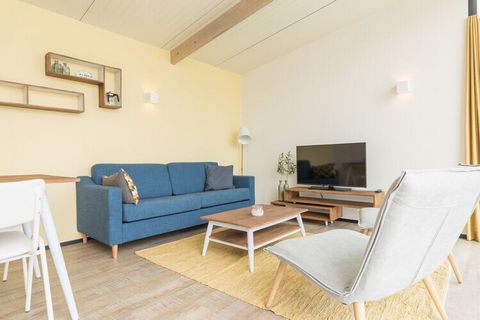 The chalets of Sea Lodges Ameland really stand out. Not only because of their location but also because of the architectural style. Modern and trendy, yet very much suited to their surroundings. There are five different types. The 4-person Sea Lodge ...