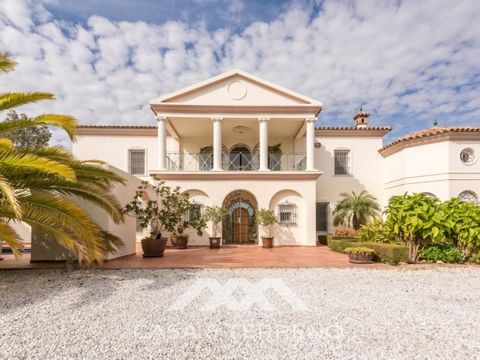 The Monte Cielo property is a beautiful colonial-style house. Designed by the owners and built in the best quality. The property is in perfect condition and has a living area of 734 m2 on a plot of 5000 m2. It is an elegant house, built with many sty...