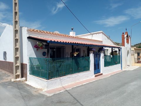 We are delighted to offer this pretty traditional Spanish house is situated next to the village church in Jauca Alta which has a cluster of neighbours, and 45 inhabitants.Â The village receives regular deliveries including bakery van, bottled gas, fi...