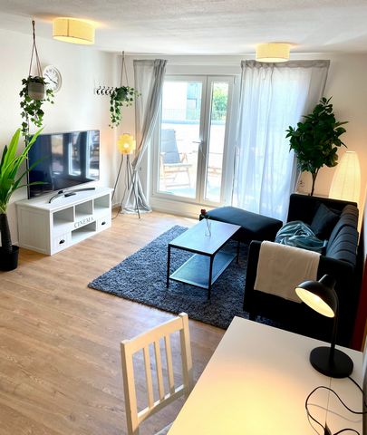 Hello dear guests, the offered apartment with its stylish furnishings is ideal for business travellers, students or a nice couple. It offers an all-round carefree package with complete equipment. It is located in the central district of Dresden-Streh...