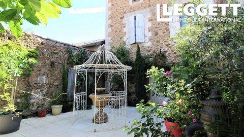 A14434 - 4 bedroom, 3 bathroom, classic town house in the centre of the medieval town of Rochechouart with views to its famous chateau and walking distance to all of the amenities of the town including choices of bars and restaurants, boutiques, supe...