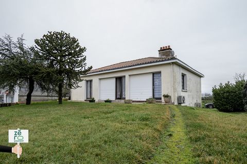 Venez visiter cette maison à Saint-Jean-de-Beugné, commune rurale à 12 kilomètres de Luçon, à 32 kilomètres des plages, et à proximité immédiate de l’A83 (Nantes Niort). Vous découvrirez un bien situé le long de D137, idéal si vous êtes à la recherch...