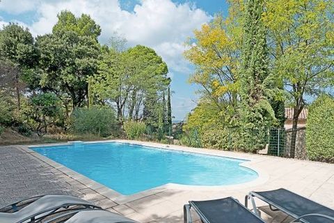 In the midst of a pretty village with shops, 20 minutes from Uzès and the TGV station in Avignon, this large property is comprised on the ground floor of a living-room with fireplace, a dining-room with a fully equipped kitchen, a bedroom, shower roo...